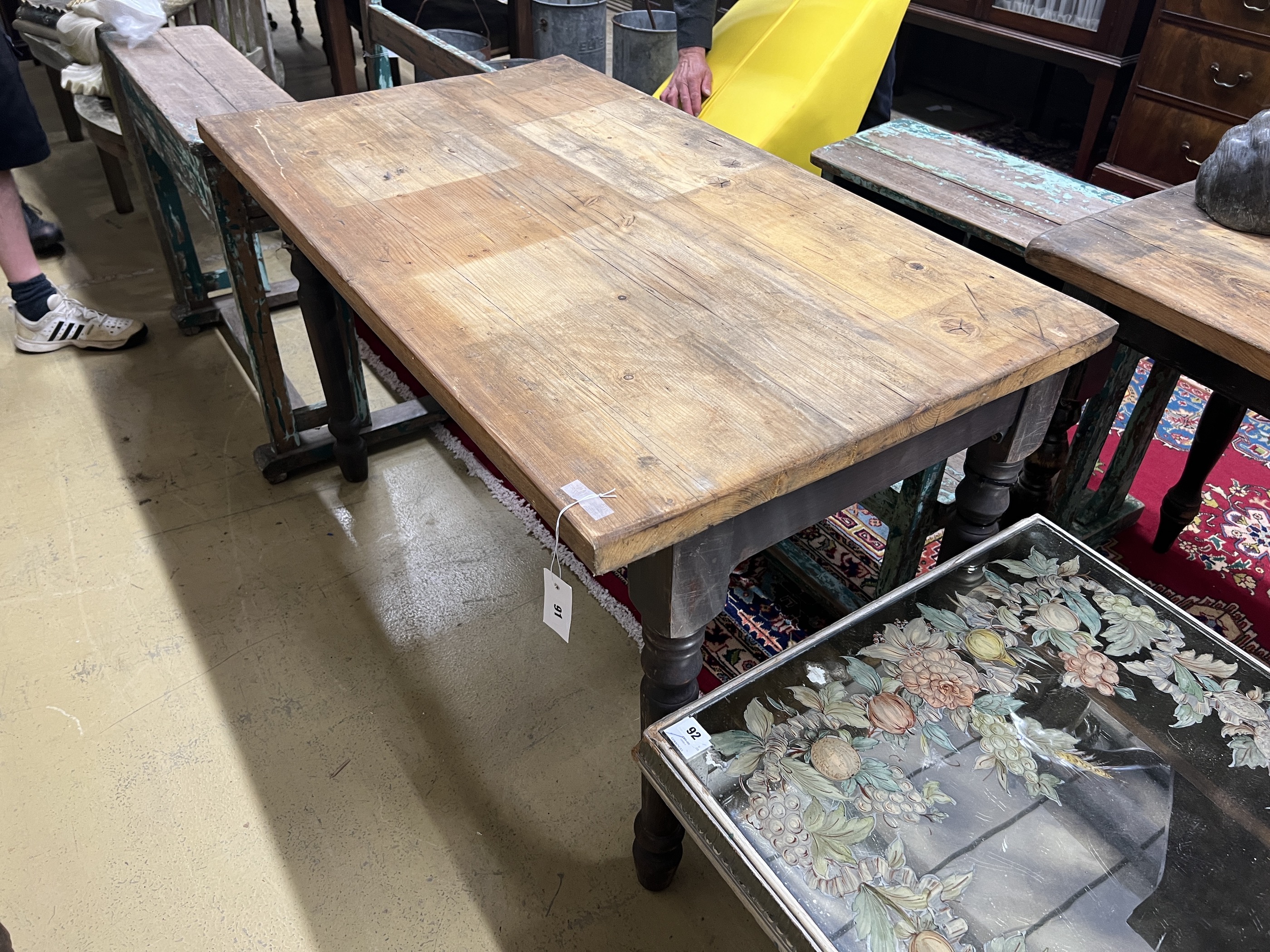 A rectangular Victorian style pine kitchen table, width 119cm, depth 67cm, height 75cm